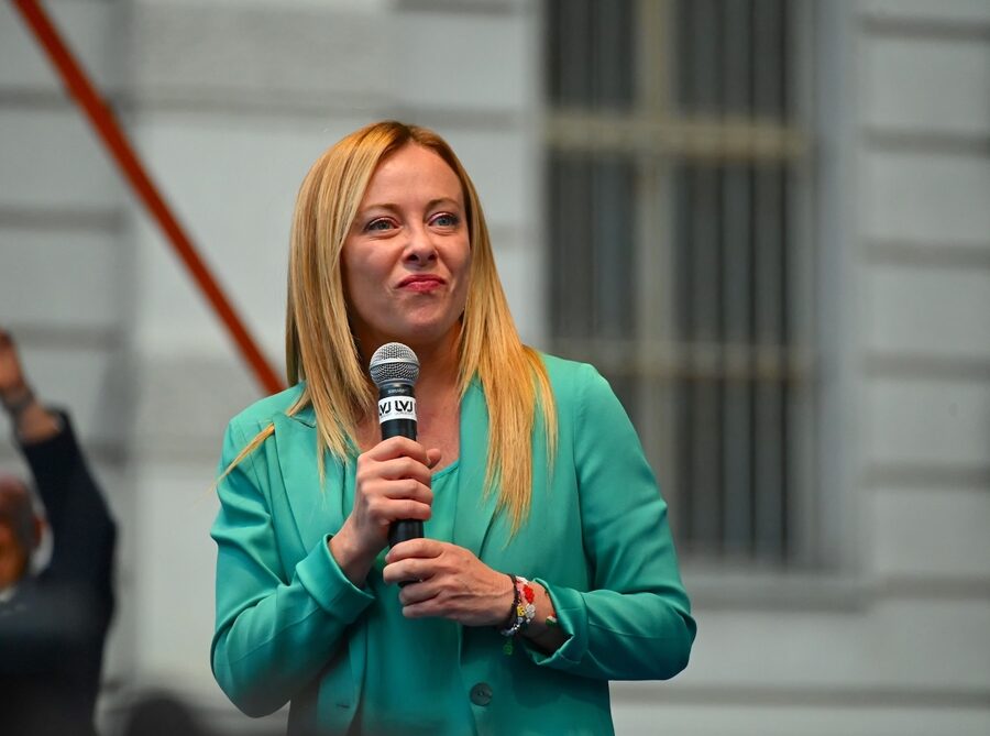 Giorgia Meloni cena NATO Ankara