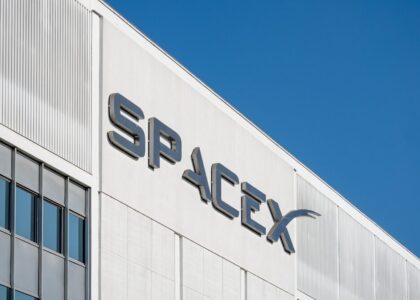 SpaceX Falcon 9 in lancio
