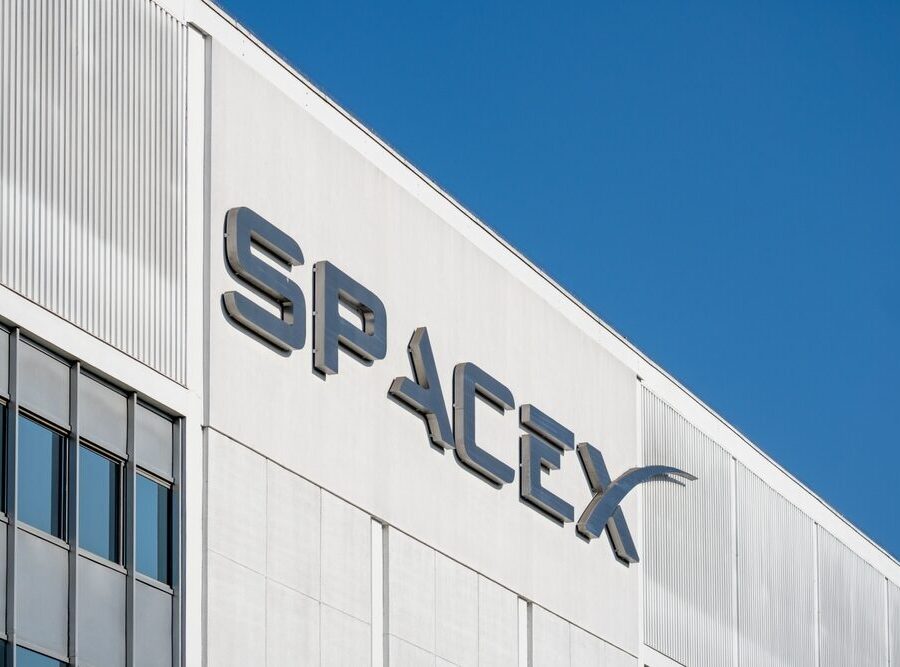 SpaceX Falcon 9 in lancio