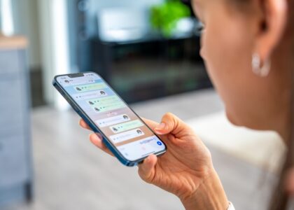 WhatsApp come infrastruttura aziendale