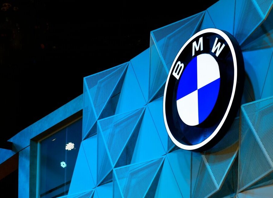 BMW X5 e iX5 a passo lungo