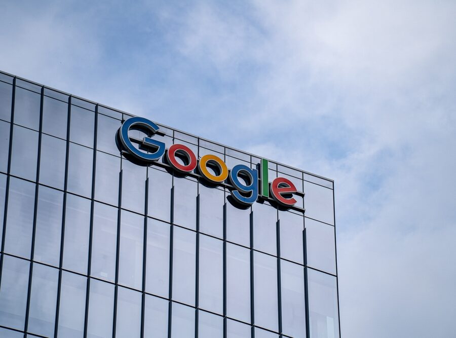 Immagine rappresentativa dell'articolo su Google e intelligenza artificiale