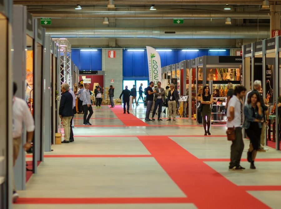 Commercio in Italia