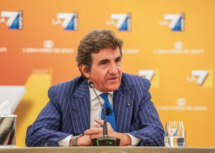 Urbano Cairo durante la presentazione dei palinsesti di La7