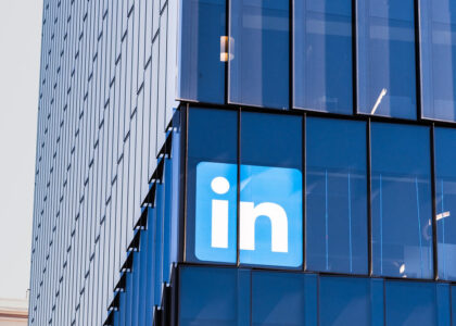 Immagine rappresentativa della notizia su LinkedIn e AI slop