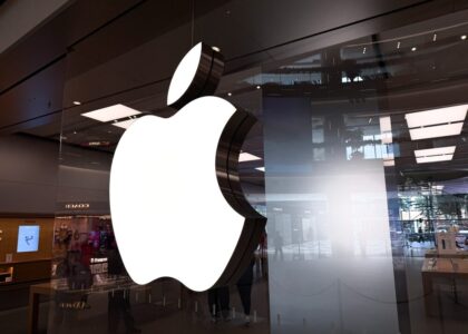 Apple contro OpenAI ingiunzione preliminare