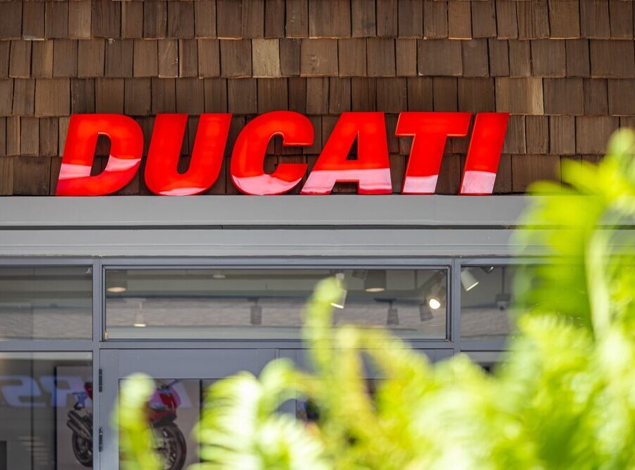 Logo Ducati su una moto