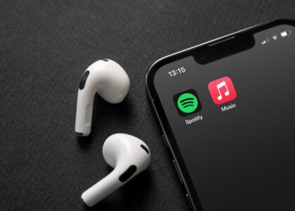 Streaming musicale con Apple Music e Spotify