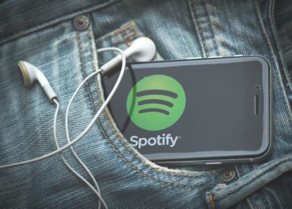 Espansione del programma partner di Spotify per podcast