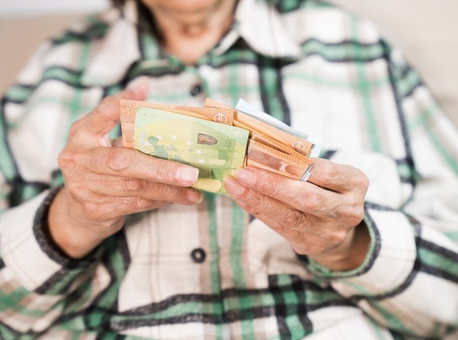 Aumenti pensioni 2027