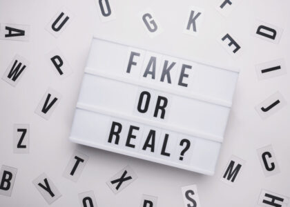 Falsi profili assistenza compagnie aeree sui social media